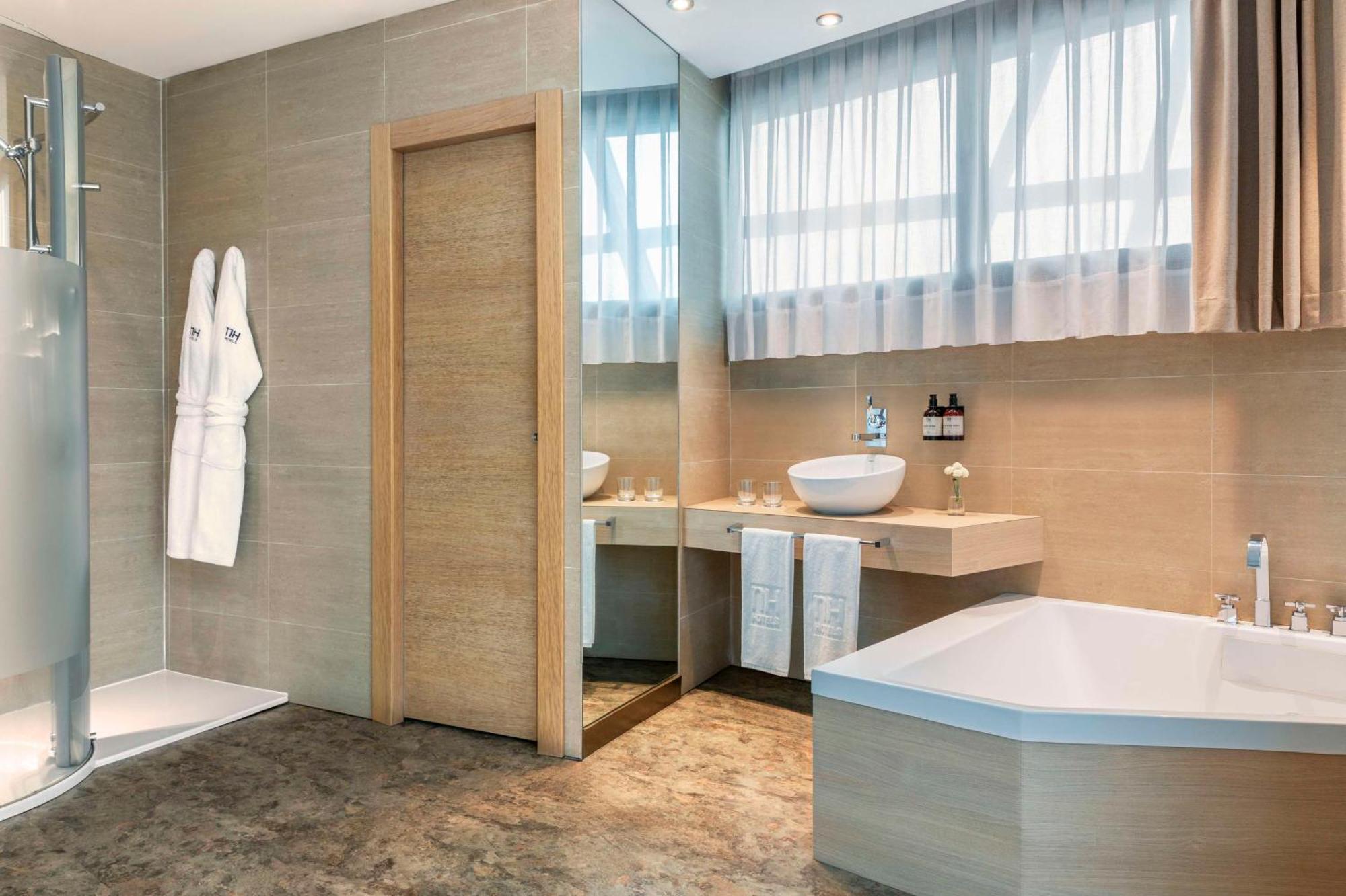 Nh Gijon Otel Dış mekan fotoğraf